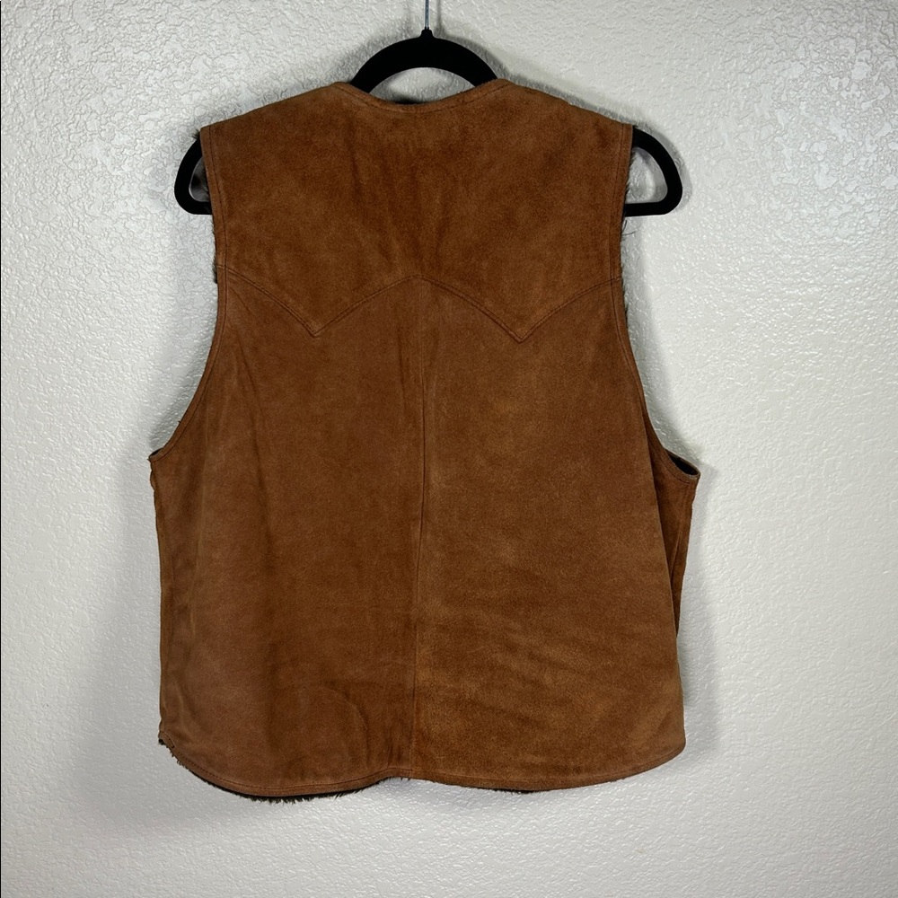 Vintage DeerWear Brown Suede Leather Hunting Vest – Western Outdoors - Picture 3 of 5